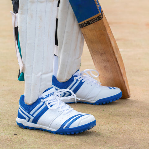 kids cricket shoe SOLM8